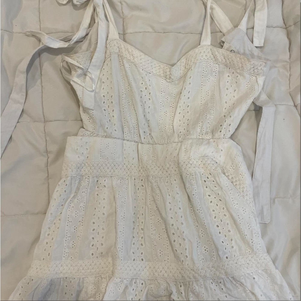 Jessica Simpson Cream Eyelet Long Sleeve Dress